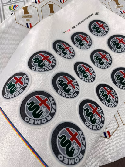 Factory Directly Fashion Cotton Sweat Absorption Sports Terry Socks Jacquard Embroidery Logo Custom Socks for Men and Women